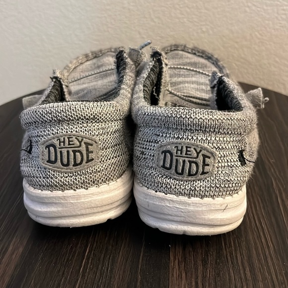 ⭐️3/$15 Hey Dudes (8) WALLY YOUTH SLIP ON SNEAKER - Picture 1 of 11